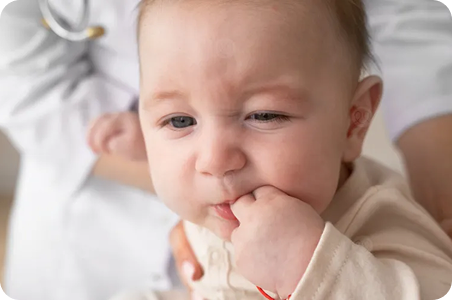 ما أسباب ارتجاع المريء عند الأطفال؟